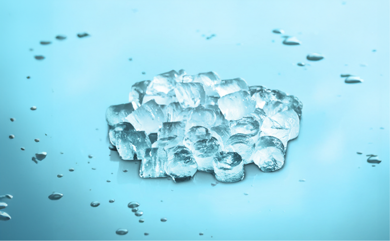 Never Run Out of Ice Again: 10 Reasons for a Countertop Ice Maker